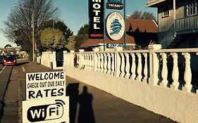 Ferry Motel